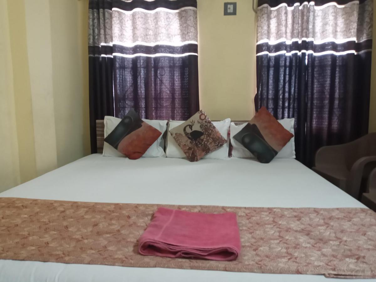 Hotel Royale Колката Екстер'єр фото
